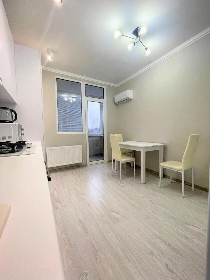 Beautiful Apartment In Chisinau Luaran gambar
