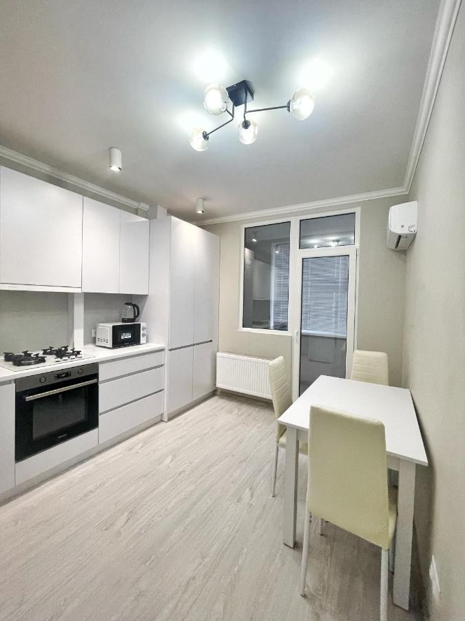 Beautiful Apartment In Chisinau Luaran gambar